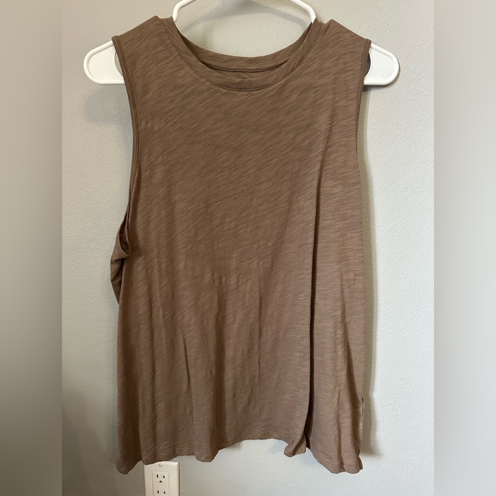 Amazon Women's Sleeveless Brown Tank Top